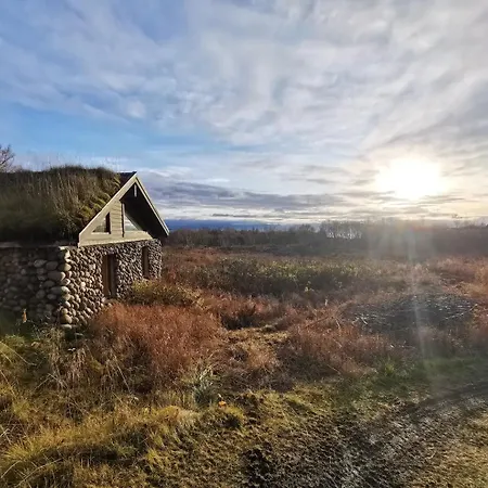 Bestefarhaugen - The Cozy House On The Hill & Dome *